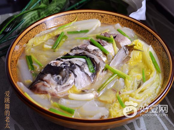 粉皮白菜鲢鱼汤
