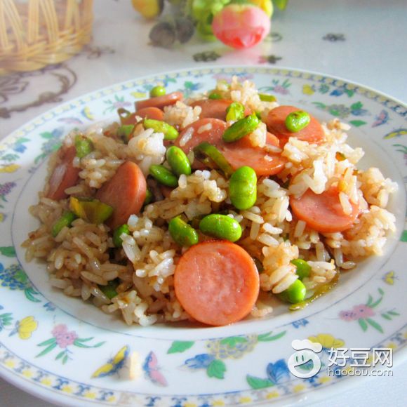 黄豆肉花肠炒饭