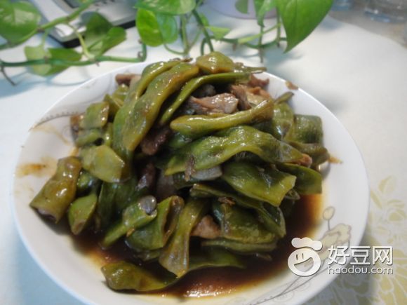 油豆角炒肉片