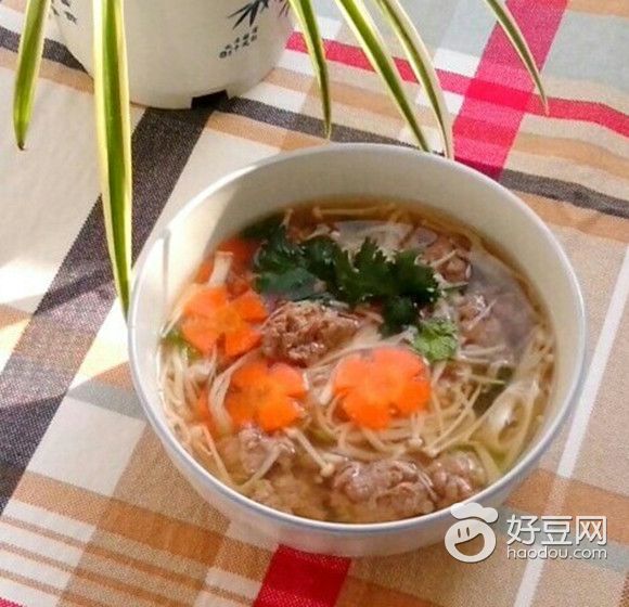 金针菇肉丸汤