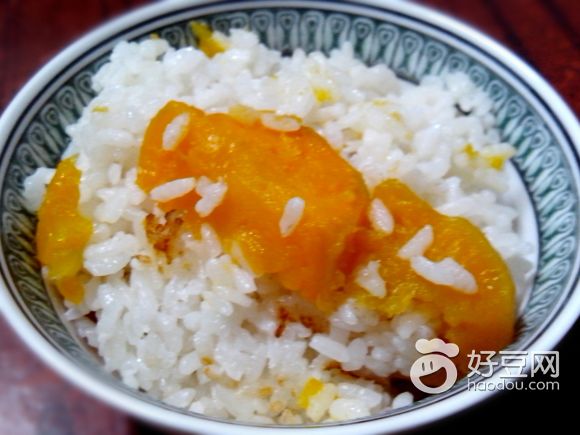 红薯香米饭