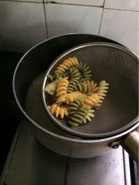 #520#孩子（彩色通心