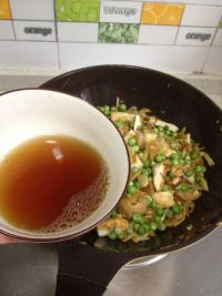 酸菜青豆焖豆腐