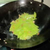 莴笋海带炒肉