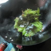莴笋海带炒肉
