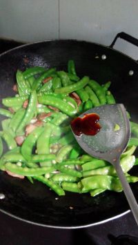 咸肉炒荷兰豆