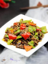 爆炒鸡杂