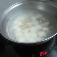 肉丸馄饨汤