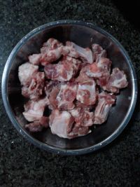 豌豆蒸排骨