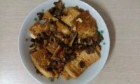 腊肉丁煎豆腐