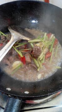 芹菜炒腰花