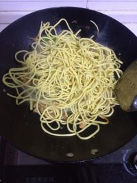 鸡蛋炒面