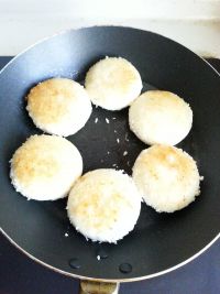 酥脆地瓜饼