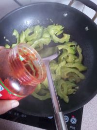 炒苦瓜