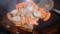 胡萝卜炒肉肠