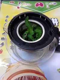 薄荷红枣茶