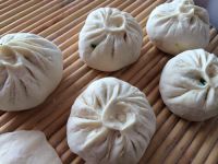 韭菜鸡蛋虾皮包子