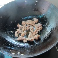 回锅牛腩