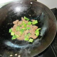 回锅牛腩