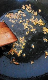 糖桂花炒年糕