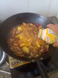 小鸡炖土豆