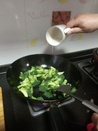 肉片西兰花