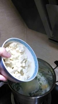 香菜豆腐蛋花汤