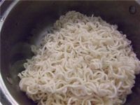 韭菜蛋拌面