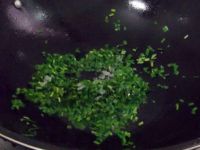 韭菜蛋拌面
