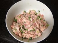香葱猪肉包