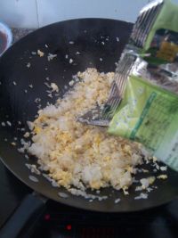 鸡蛋炒饭