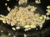 肉末卷心菜