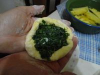 萝卜缨韭菜饽饽