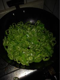 尖椒炒蛋