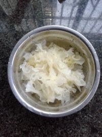 红枣银耳羹