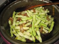 五花肉炒芸豆
