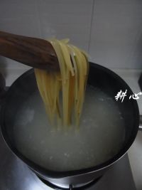 卤鸡腿意粉