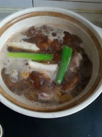 土豆炖排骨