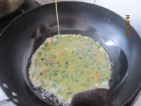 胡萝卜炒腌制香椿芽
