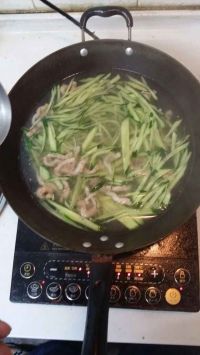 黄瓜肉丝清汤