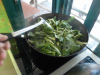 蒜香鸡毛菜