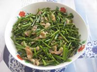 肉丝炒蕨菜