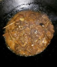 红烧洋鸭