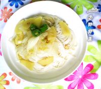土豆白菜盖浇面