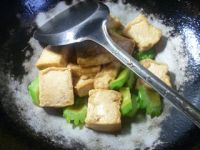 苦瓜烧豆腐