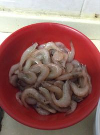 胡萝卜木耳炒虾
