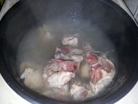 海带黄豆排骨汤
