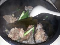 海带黄豆排骨汤