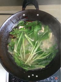 豆腐炖小白菜