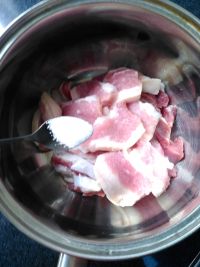 粉蒸肉